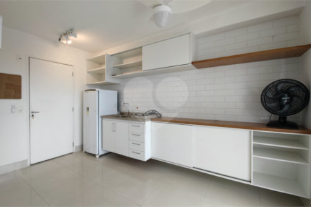 Apartamento à venda com 1 suíte em Alto da Boa Vista, São Paulo, SP