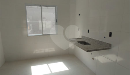 Casa à venda com 1 quarto no condomínio Residencial Pedro Tezin, São Paulo - SP