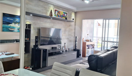 Casa à venda com 2 quartos em Vila Paulicéia, São Paulo, SP