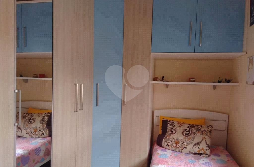Casa à venda com 4 quartos, sendo 2 suítes, em Jardim Vila Galvão, Guarulhos, SP