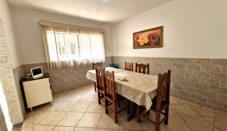 Casa à venda com 3 quartos, sendo 1 suíte,  em Granja Julieta, São Paulo, SP