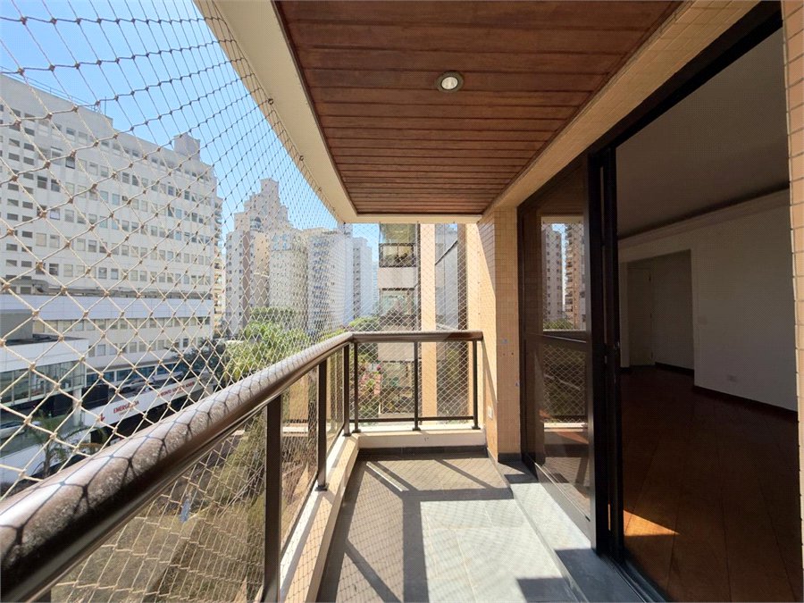 Apartamento à venda com 4 quartos, sendo 2 suítes, em Santana, São Paulo, SP