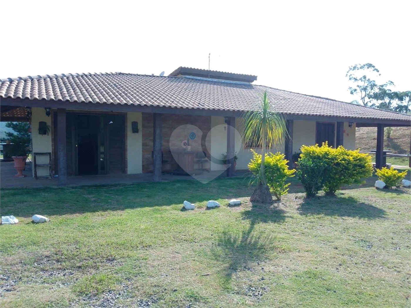 Chácara à venda com 2 quartos em Recanto das Acácias, São Roque, SP