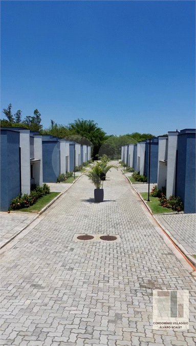Casa à venda com 2 suítes no condomínio Villággio Álvaro Scalet, Salto - SP