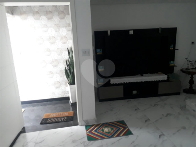 Sobrado à venda com 4 quartos, sendo 1 suíte,  em Tremembé, São Paulo, SP