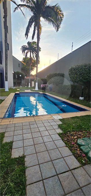 Apartamento à venda com 3 suítes em Sítio São José, Suzano, SP