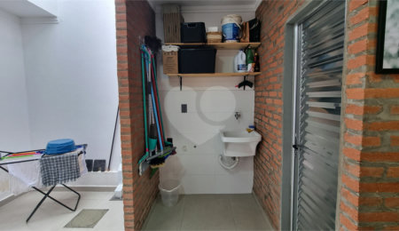 Casa à venda com 2 quartos no condomínio Flamboyant II, São Carlos - SP