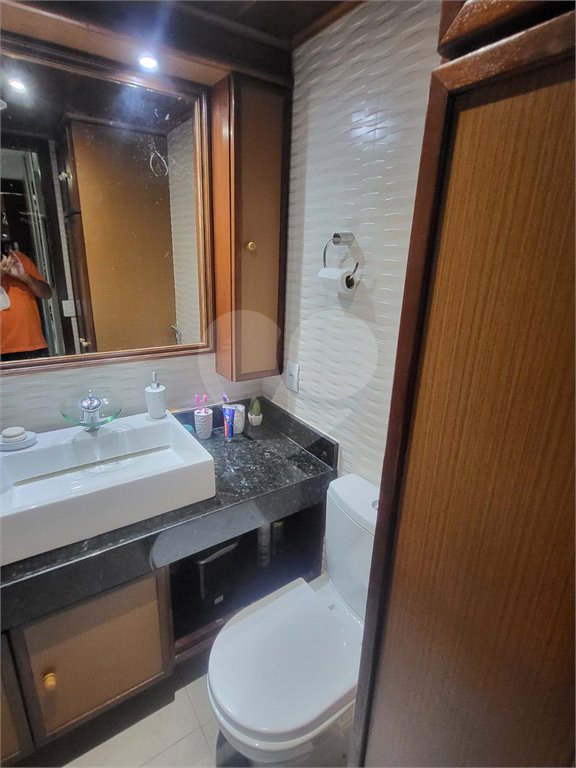 Apartamento à venda com 2 quartos, sendo 1 suíte, em Barra da Tijuca, Rio de Janeiro, RJ
