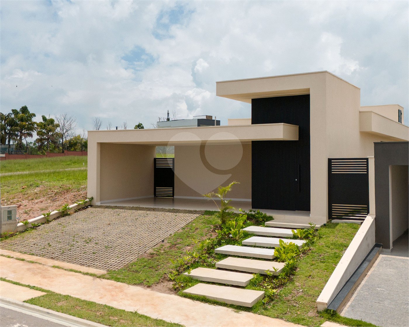 Casa à venda com 3 suítes no condomínio Villagio Azzure, Itupeva - SP