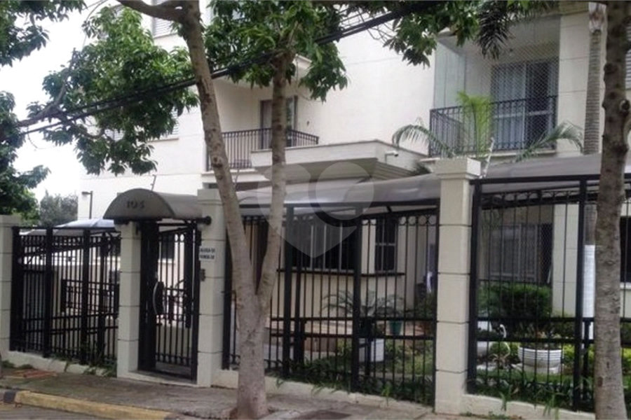 Apartamento à venda com 3 quartos em Santa Terezinha, São Paulo, SP