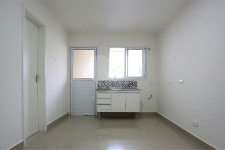Casa à venda com 3 quartos, sendo 1 suíte,  em Jardim Bonfiglioli, São Paulo, SP