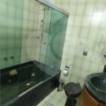 Casa à venda com 3 quartos, sendo 1 suíte, em Vila Scarpelli, Santo André, SP