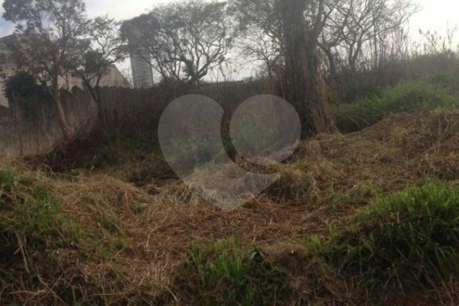 Terreno à venda no condomínio Xxxx, São Paulo - SP