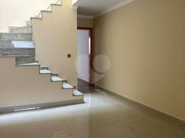 Sobrado à venda com 3 quartos, sendo 1 suíte,  em Vila Nova Cachoeirinha, São Paulo, SP