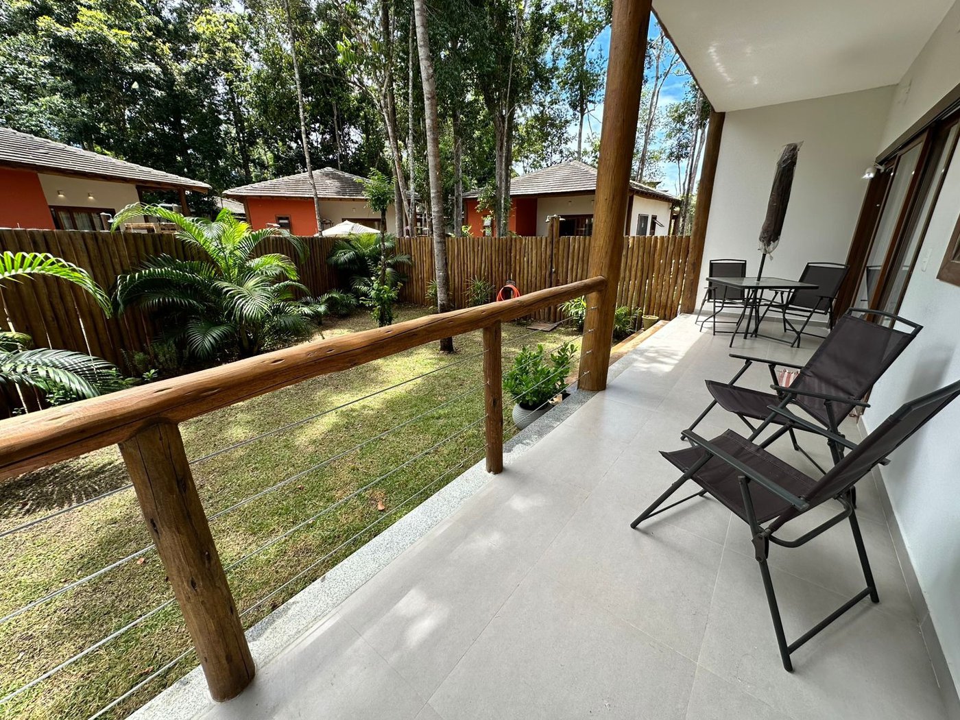 Apartamento à venda com 2 quartos, sendo 1 suíte / Arraial D'ajuda, Arraial D'ajuda, BA