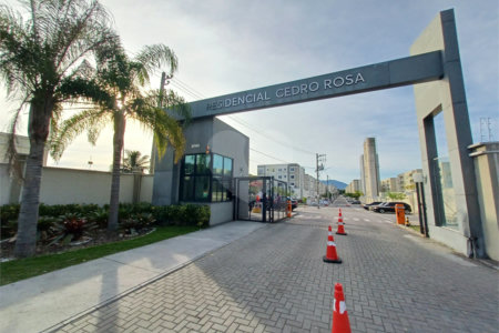 Apartamento à venda com 2 quartos em Inhoaíba, Rio de Janeiro, RJ