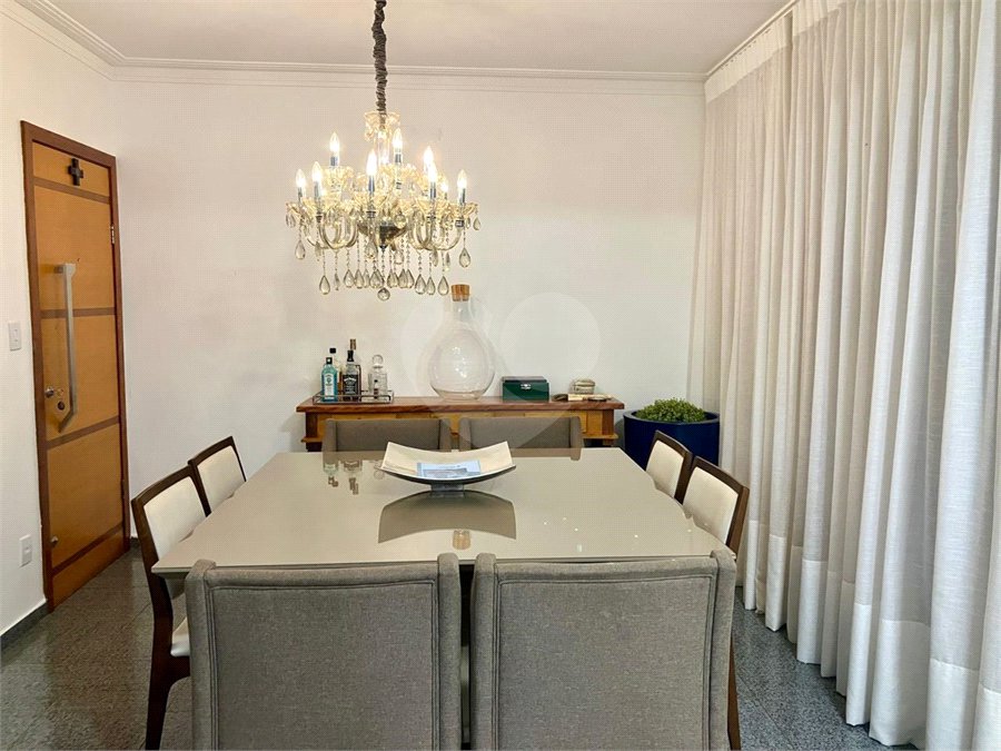 Casa à venda com 3 quartos, sendo 1 suíte, no condomínio Residencial Macaúba, Rondonópolis - MT