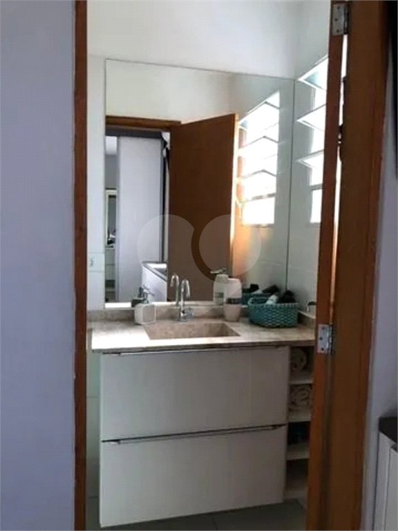 Apartamento à venda com 2 quartos, sendo 1 suíte, em Bairro do Colonia, Jacareí, SP