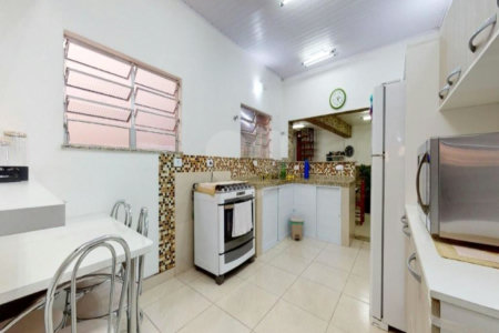 Casa à venda com 3 quartos, sendo 1 suíte, em Ipiranga, São Paulo, SP