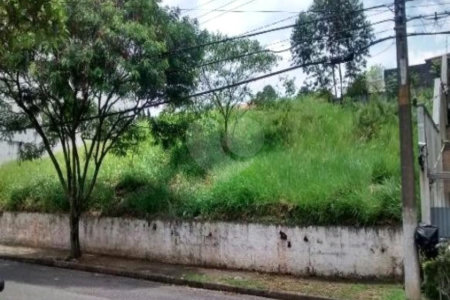 Terreno à venda em Parque dos Príncipes, São Paulo, SP