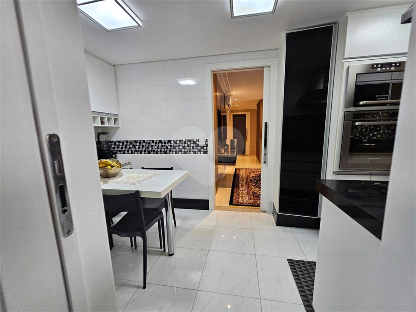 Apartamento à venda com 3 quartos, sendo 1 suíte, em Vila Regente Feijó, São Paulo, SP