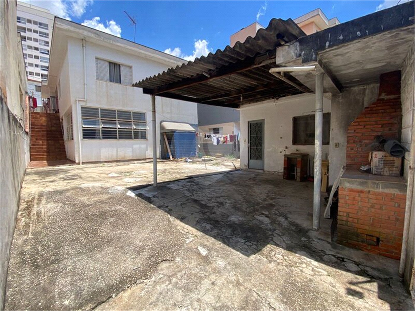 Casa à venda com 7 quartos, sendo 2 suítes, em Vila Augusta, Sorocaba, SP