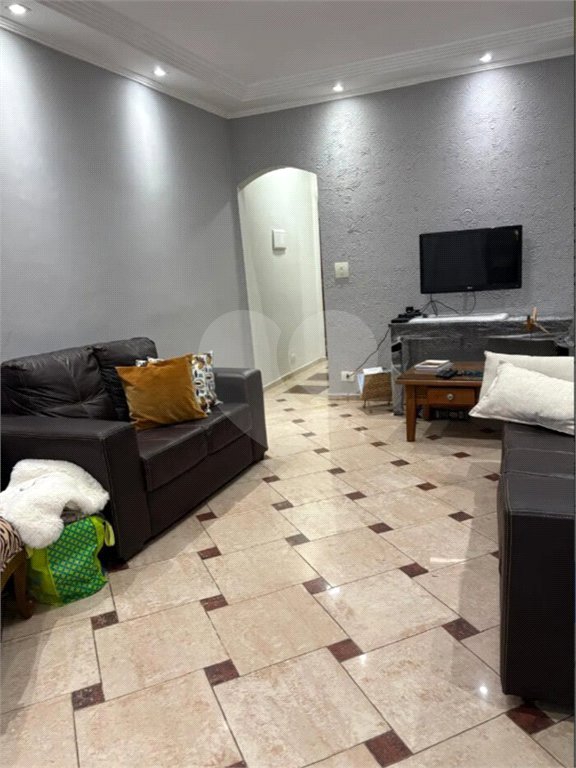 Casa à venda com 3 quartos, sendo 1 suíte, em Vila Guarani (z Sul), São Paulo, SP