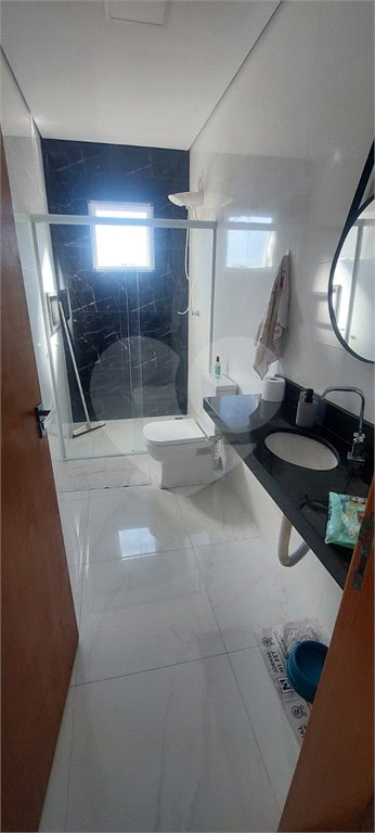 Casa à venda com 3 suítes no condomínio Riviera dos Pássaros, Joanópolis - SP