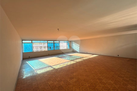 Apartamento à venda com 4 quartos, sendo 1 suíte, em Flamengo, Rio de Janeiro, RJ