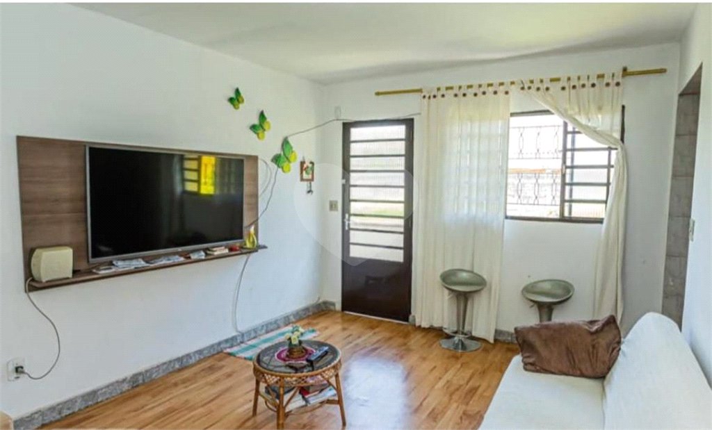 Sobrado à venda com 4 quartos no Brasilândia, São Paulo, SP