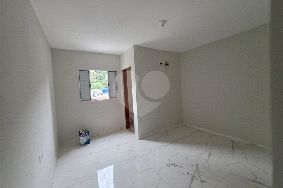 Sobrado à venda com 2 quartos, sendo 1 suíte, em Vila Clarice, São Paulo, SP