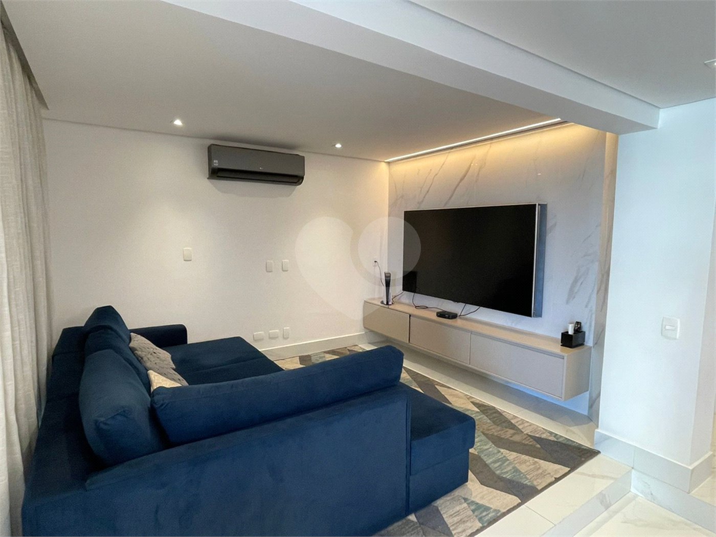 Apartamento à venda com 4 quartos, sendo 2 suítes, em Santana, São Paulo, SP