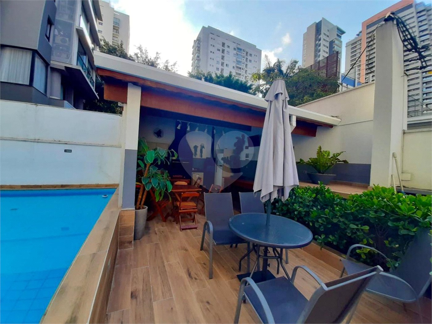 Apartamento para alugar com 3 quartos, sendo 1 suíte, em Vila Olímpia, São Paulo, SP
