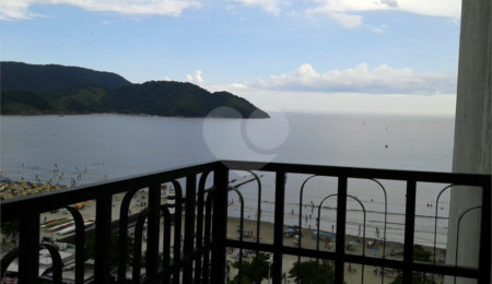 Apartamento à venda com 3 quartos, sendo 1 suíte,  em Aparecida, Santos, SP