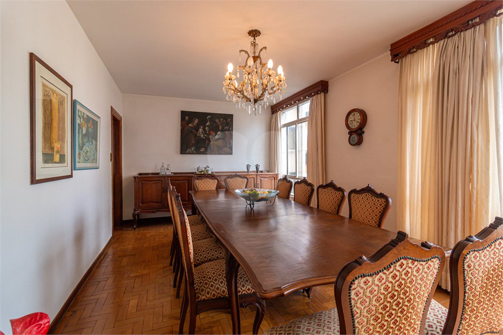 Apartamento à venda com 3 quartos, sendo 1 suíte, em Jardim Paulista, São Paulo, SP