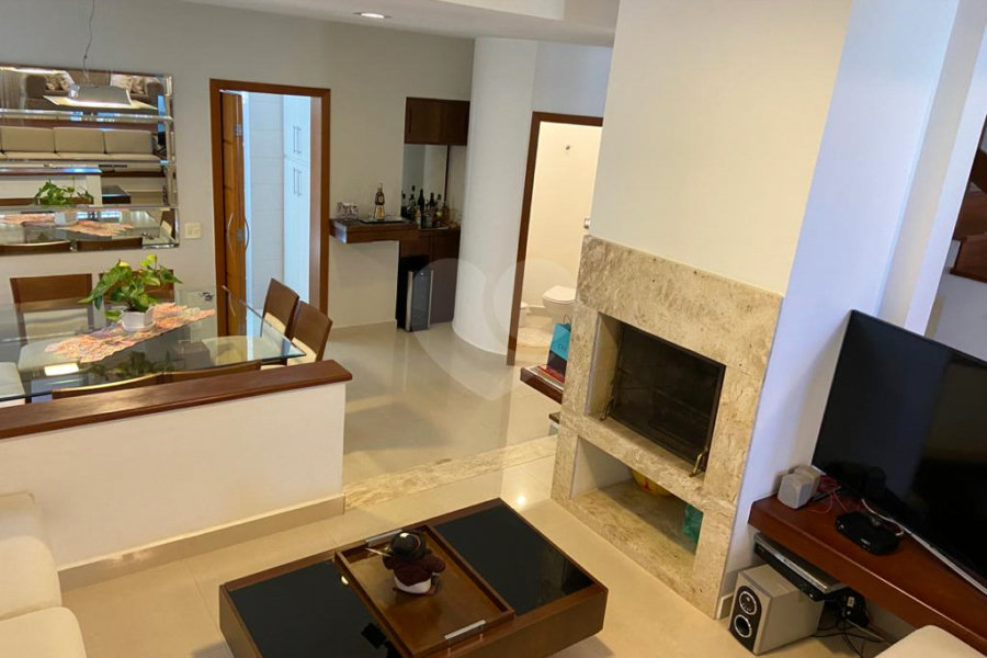 Sobrado à venda com 3 quartos, sendo 1 suíte, em Horto Florestal, São Paulo, SP