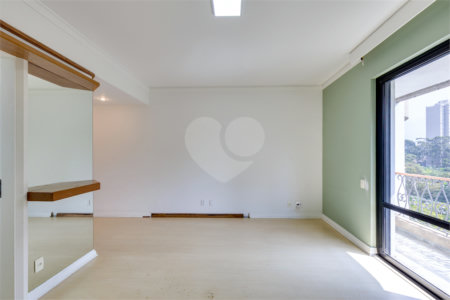 Apartamento à venda com 4 suítes em Alto da Boa Vista, São Paulo, SP