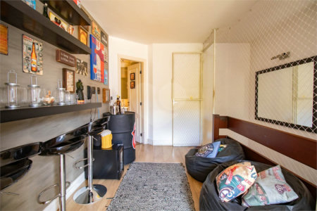 Cobertura à venda ou para alugar com 3 quartos, sendo 2 suítes,  em Jardim Paulista, São Paulo, SP