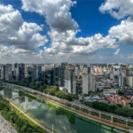 Apartamento à venda ou para alugar com 4 quartos, sendo 3 suítes,  em Jardim Morumbi, São Paulo, SP