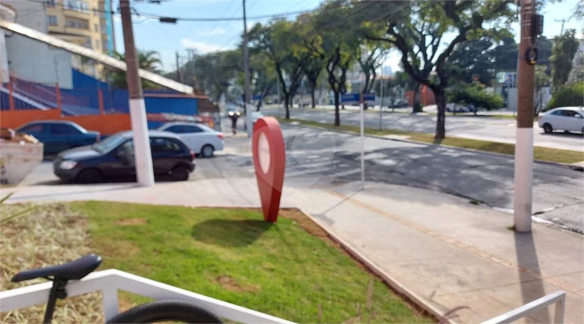 Terreno na Vila Monumento