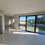 Casa à venda com 3 suítes no condomínio Reserva dos Jatobás, Louveira - SP