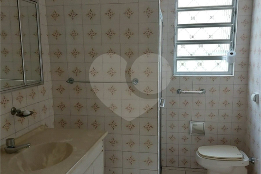 Sobrado à venda com 3 quartos em Tremembé, São Paulo, SP