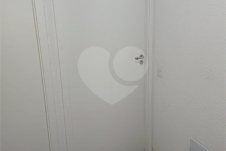 Apartamento à venda com 2 quartos em Jardim do Lago, São Paulo, SP