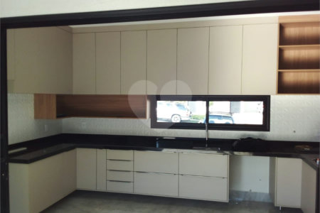 Casa à venda com 3 suítes no condomínio Residencial Milano, Indaiatuba - SP