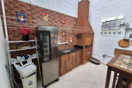 Sobrado à venda com 3 quartos, sendo 1 suíte, em Cupecê, São Paulo, SP