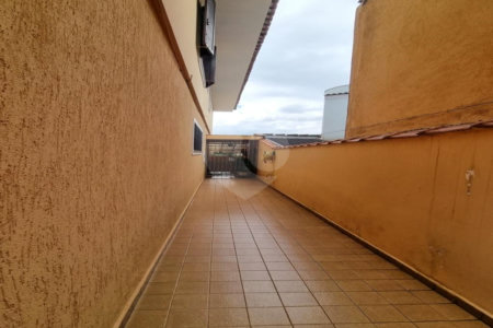 Casa à venda com 3 quartos em Cidade dos Bandeirantes, São Paulo, SP