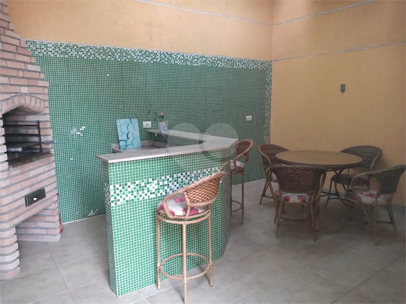 Casa à venda com 3 quartos, sendo 1 suíte,  em Parque Renato Maia, Guarulhos, SP