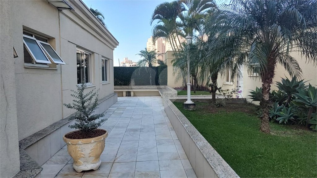 Apartamento à venda com 3 quartos, sendo 1 suíte, em Vila Augusta, Guarulhos, SP
