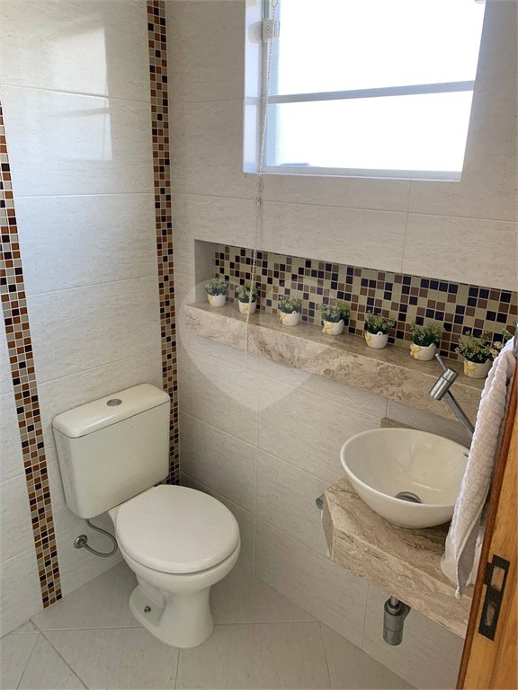 Casa à venda com 3 quartos, sendo 1 suíte,  em Vila Suissa, Mogi das Cruzes, SP