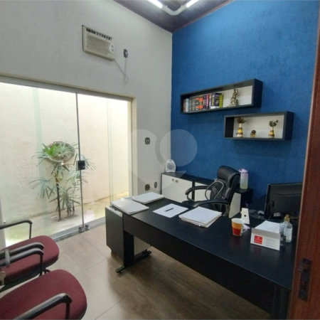 Sala à venda no Centro, Itapetininga, SP